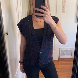 Knit sleeveless vest
